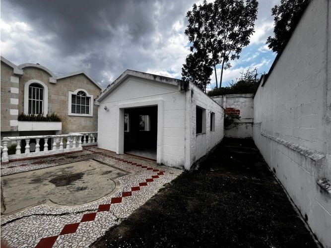 Casa de 3 alcobas en venta en Lagos Del Cacique, Bucaramanga, 250 m² · foto 9 de 16