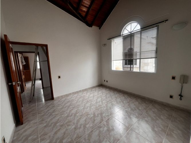 Casa de 3 alcobas en venta en Lagos Del Cacique, Bucaramanga, 250 m² · foto 16 de 16
