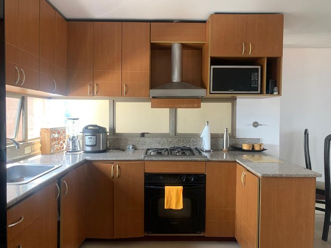 Apartamento de 3 alcobas en arriendo en El Poblado, Medellín, 137 m² · foto 6 de 17