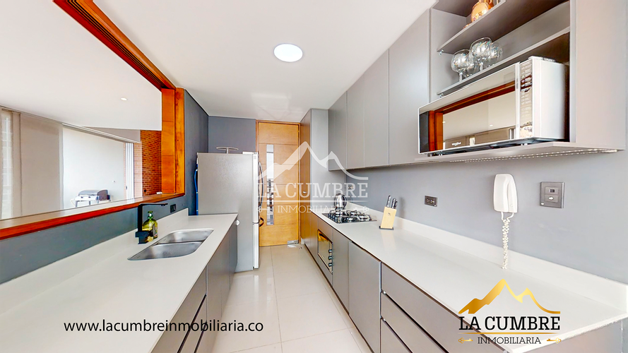 Apartamento de 3 alcobas en arriendo en Alejandría, Medellín, 207 m² · foto 7 de 16