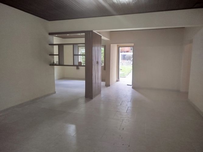 Local en arriendo en Bosques De Zuñiga, Envigado, 400 m² · foto 2 de 12