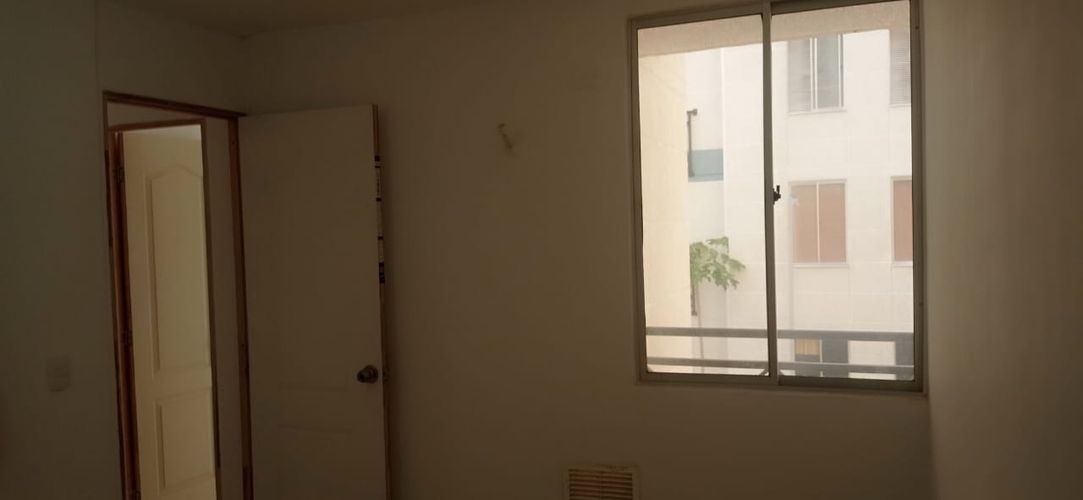 Apartamento de 3 alcobas en arriendo en Santa Marta, 48 m² · foto 9 de 14