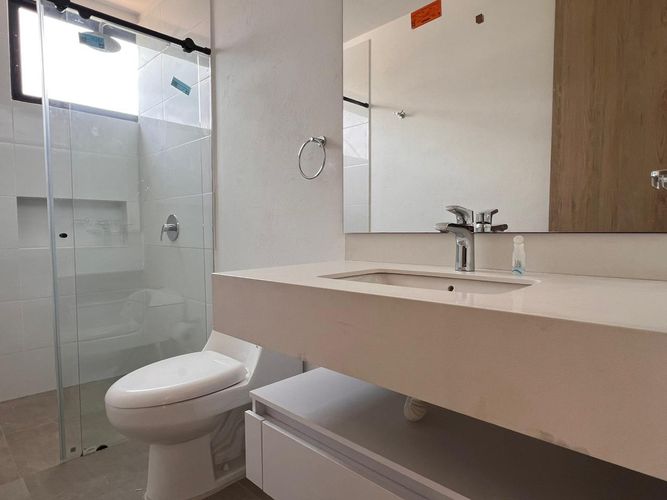 Casa de 4 alcobas en venta en El Porvenir, Rionegro, 220 m² · foto 14 de 15