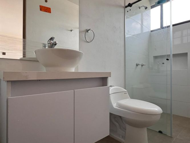 Casa de 4 alcobas en venta en El Porvenir, Rionegro, 220 m² · foto 15 de 15