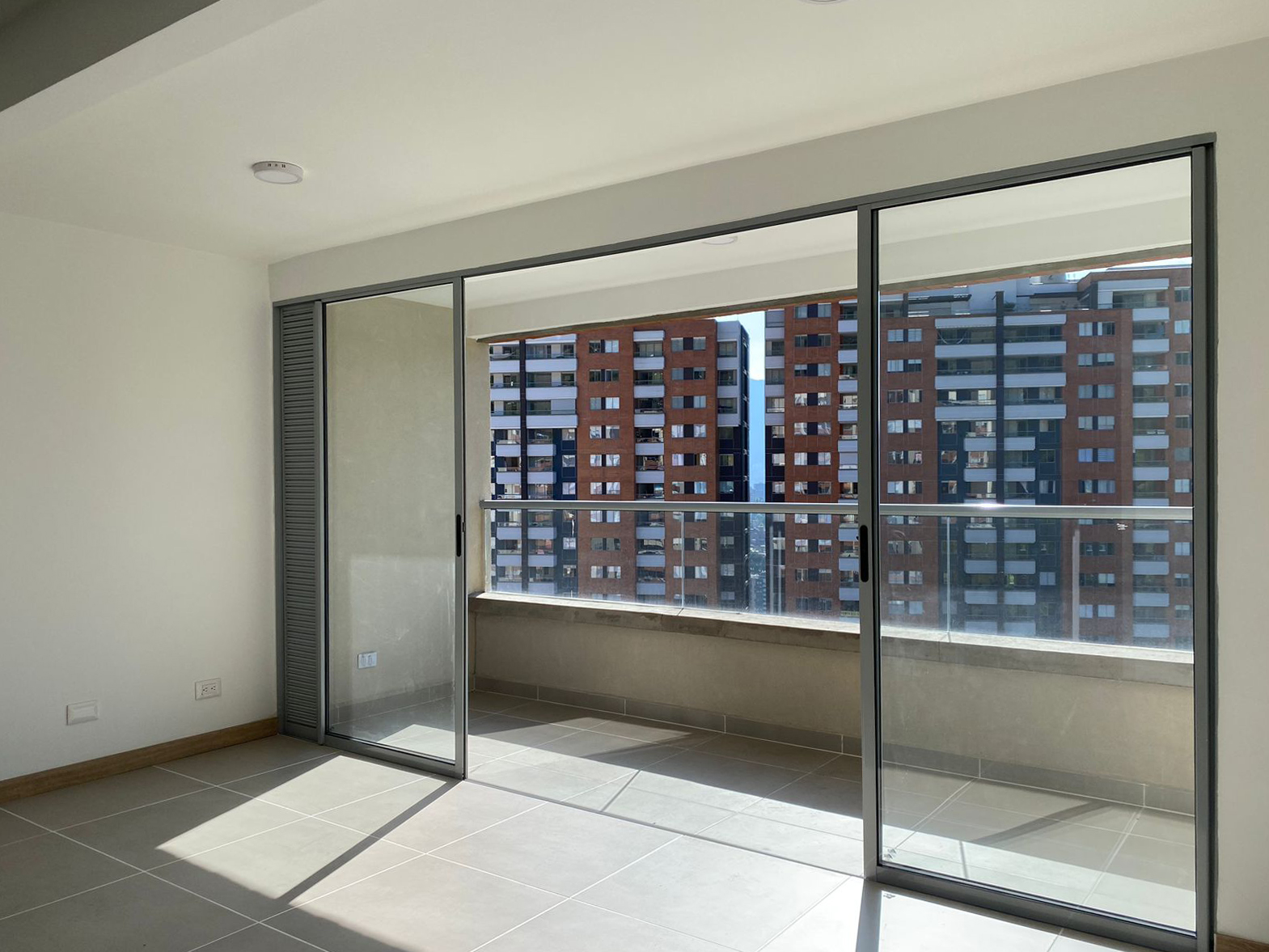 Apartamento en venta en Escobero, Envigado · foto 2 de 17
