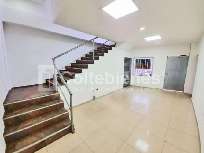 Bodega en venta en Suramérica, Itagüí, 687 m² · foto 6 de 16