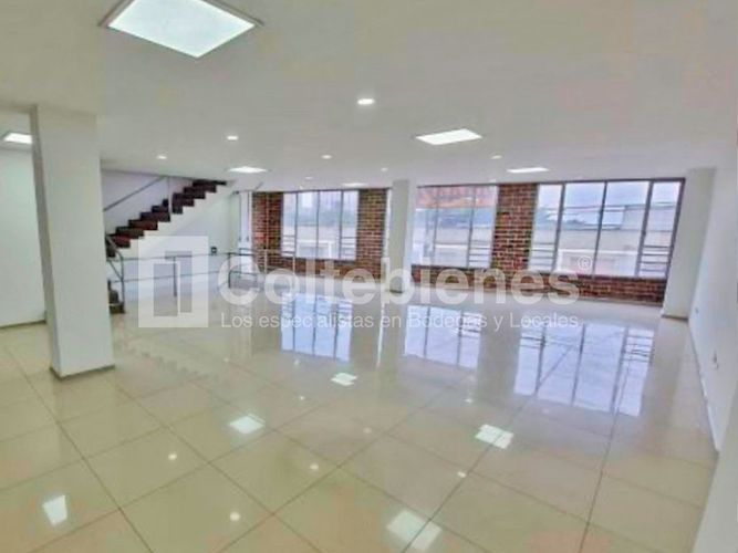Bodega en venta en Suramérica, Itagüí, 687 m² · foto 11 de 16