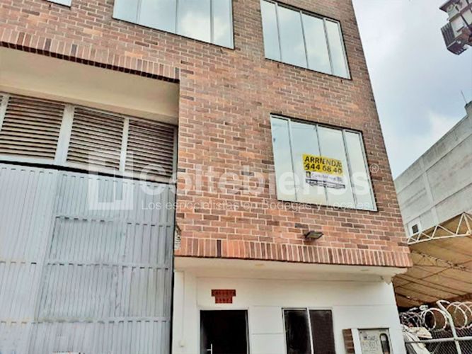 Bodega en venta en Suramérica, Itagüí, 687 m² · foto 16 de 16