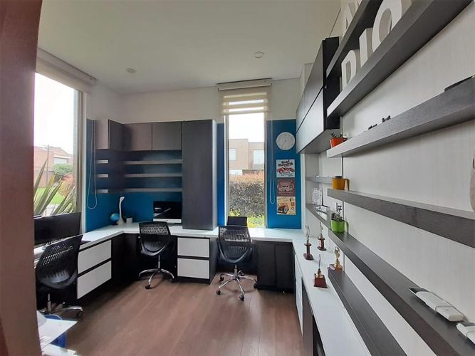 Casa de 3 alcobas en venta en Pueblo Viejo, Cota, 220 m² · foto 10 de 24