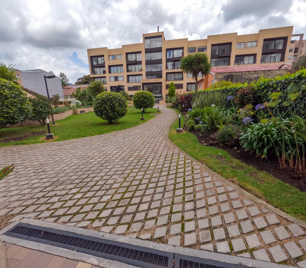 Apartamento en venta en Santa Lucia, Chía · foto 2 de 24