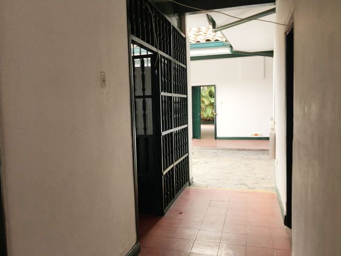 Casa de 8 alcobas en venta en Santa Rosa, Cali, 458 m² · foto 24 de 24