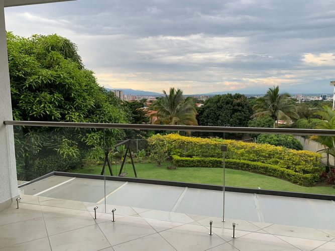 Casa de 4 alcobas en venta en Ciudad Jardin, Cali, 375 m² · foto 11 de 15