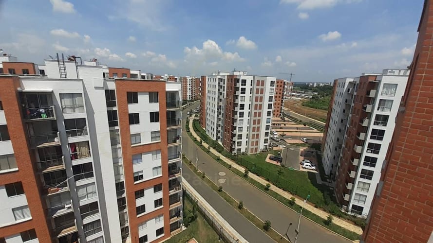 Apartamento de 3 alcobas en venta en Bochalema, Cali, 54 m² · foto 2 de 24