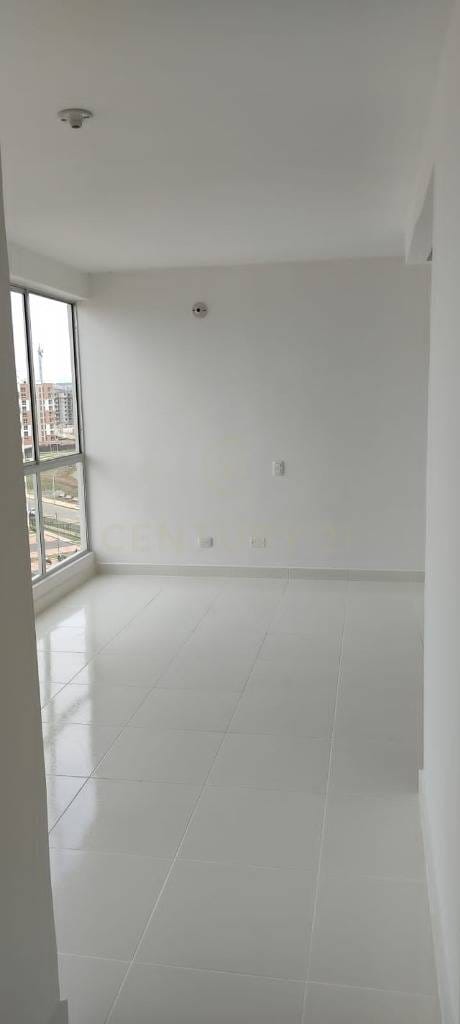 Apartamento de 3 alcobas en venta en Bochalema, Cali, 54 m² · foto 9 de 24