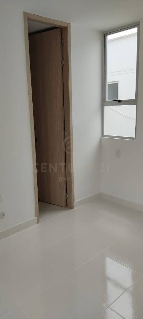 Apartamento de 3 alcobas en venta en Bochalema, Cali, 54 m² · foto 16 de 24