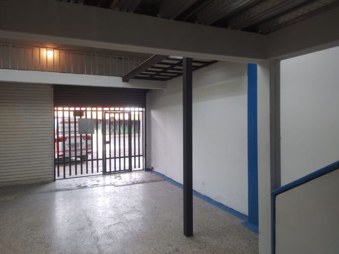 Local en arriendo en El Poblado, Medellín, 117 m² · foto 5 de 17