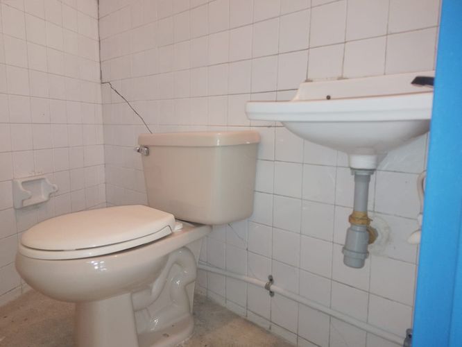 Local en arriendo en El Poblado, Medellín, 117 m² · foto 16 de 17