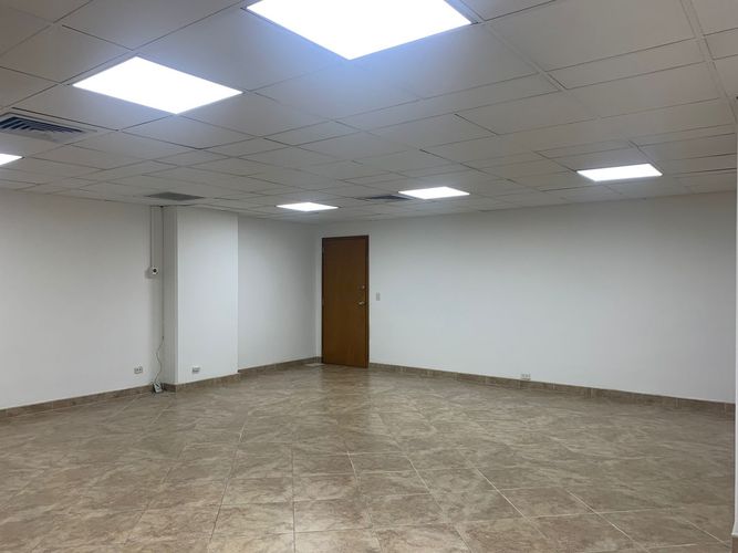Oficina en venta en Manila, Medellín, 65 m² · foto 5 de 9