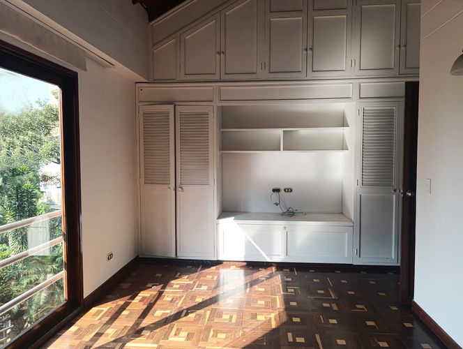 Casa de 4 alcobas en arriendo en El Poblado, Medellín, 300 m² · foto 14 de 20