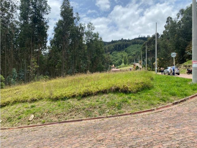 Lote en venta en El Porvenir, Tocancipá, 3800 m² · foto 2 de 22