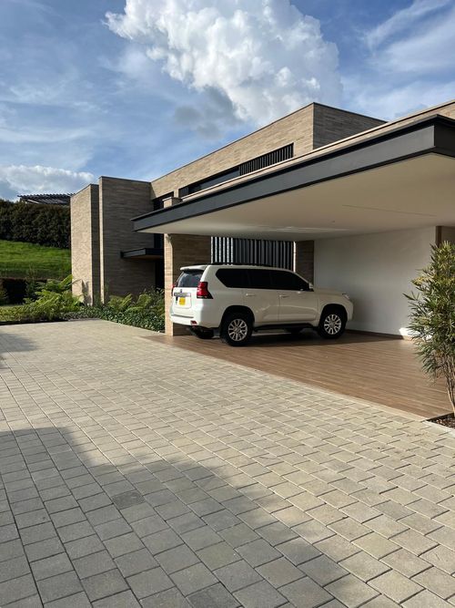 Casa de 3 alcobas en venta en Vía Las Palmas, Envigado, 472 m² · foto 7 de 24