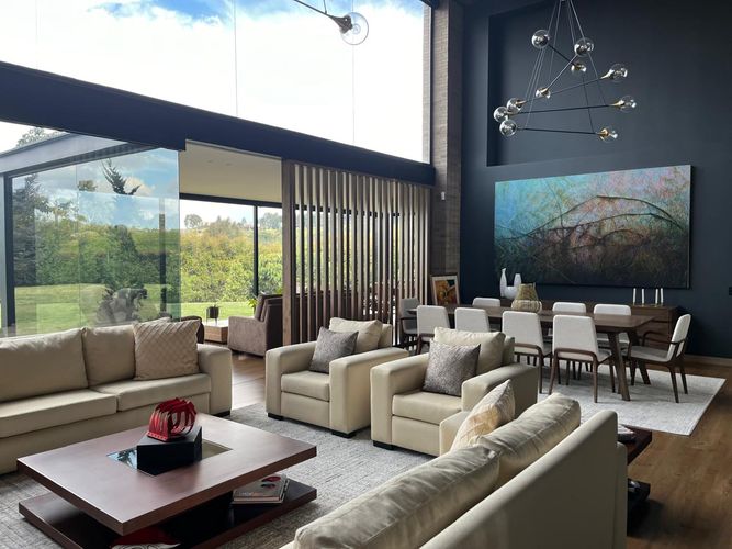 Casa de 3 alcobas en venta en Vía Las Palmas, Envigado, 472 m² · foto 17 de 24
