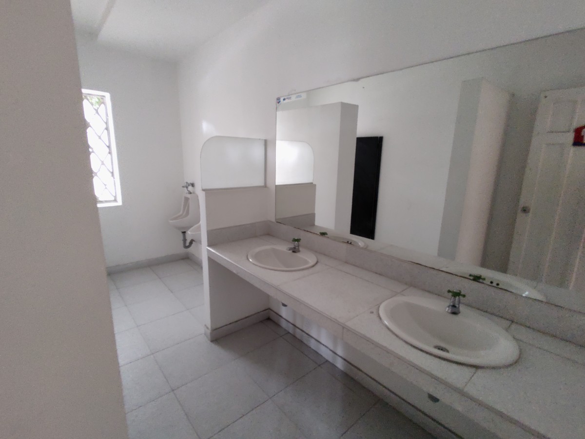 Casa en venta en Quinta Camacho, Bogotá · foto 9 de 19