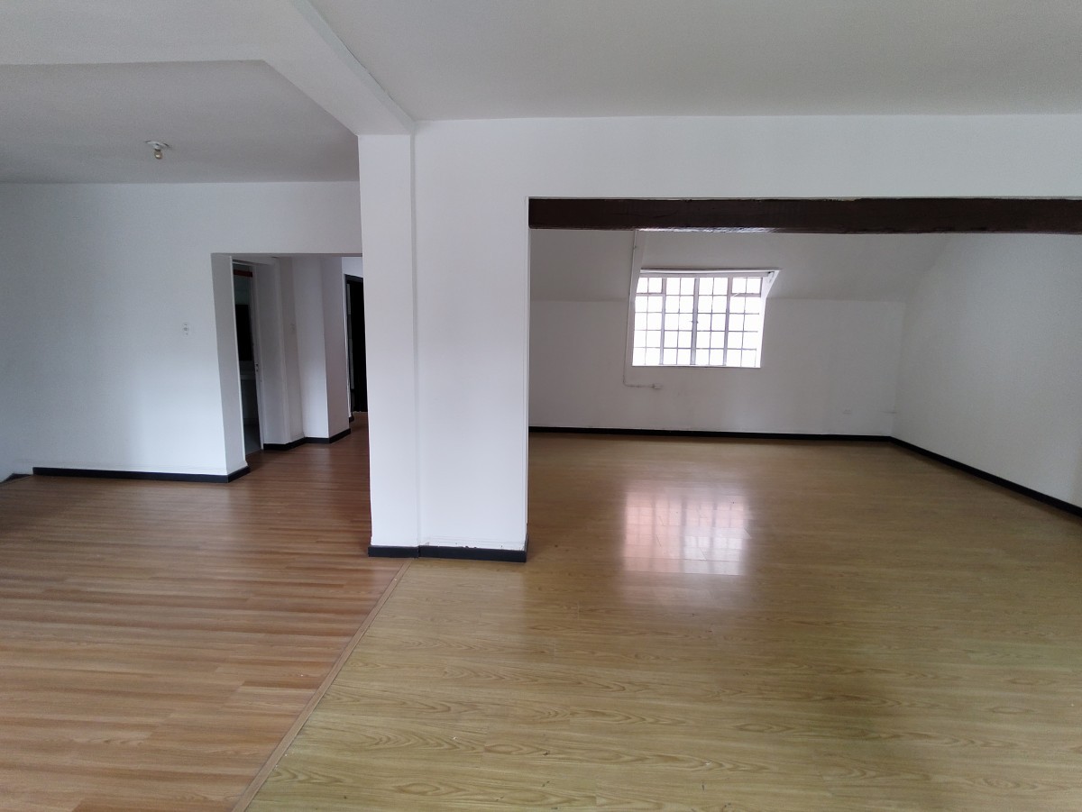 Casa en venta en Quinta Camacho, Bogotá · foto 10 de 19