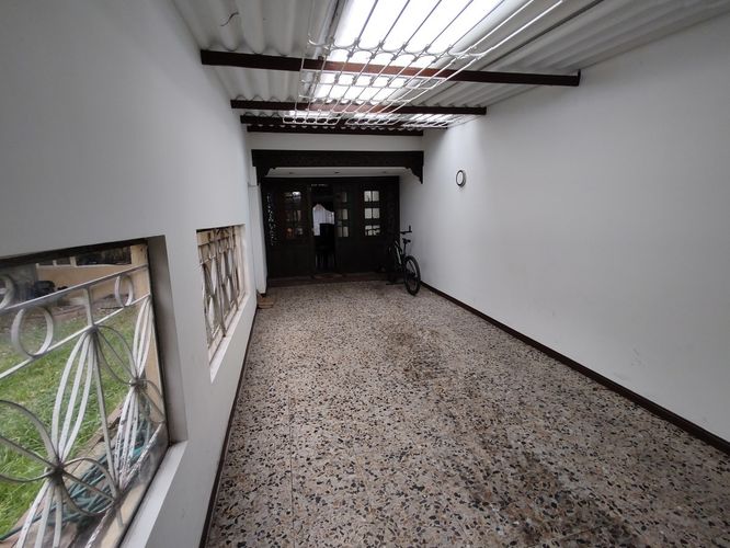 Casa de 4 alcobas en venta en Bavaria, Bogotá, 249 m² · foto 3 de 24