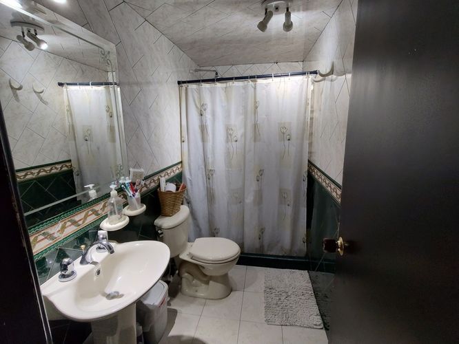 Casa de 4 alcobas en venta en Bavaria, Bogotá, 249 m² · foto 7 de 24