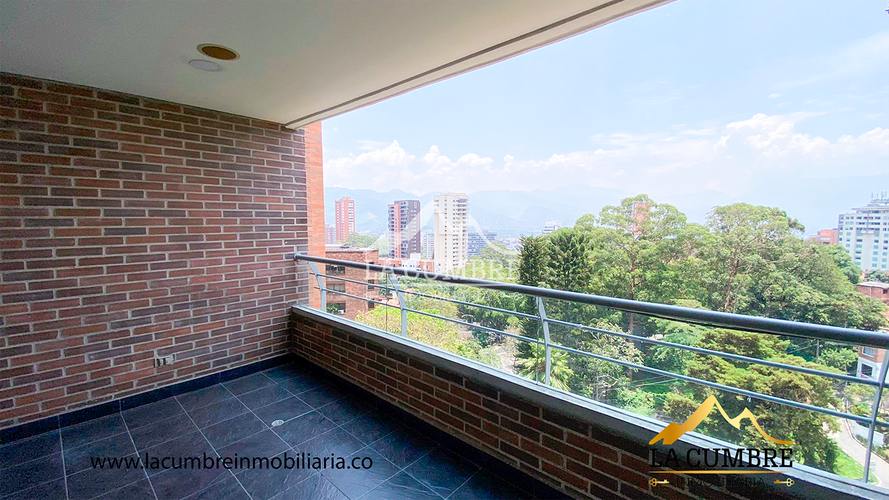 Apartamento de 3 alcobas en arriendo en Los Balsos, Medellín, 146 m² · foto 6 de 16