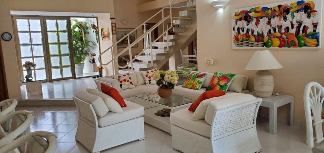 Casa de 4 alcobas en venta en Cn. Campestre El Peñon, Girardot, 500 m² · foto 3 de 10