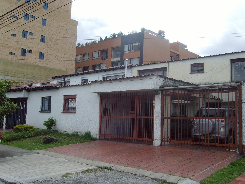 Casa en venta en Pasadena, Bogotá · foto 4 de 19