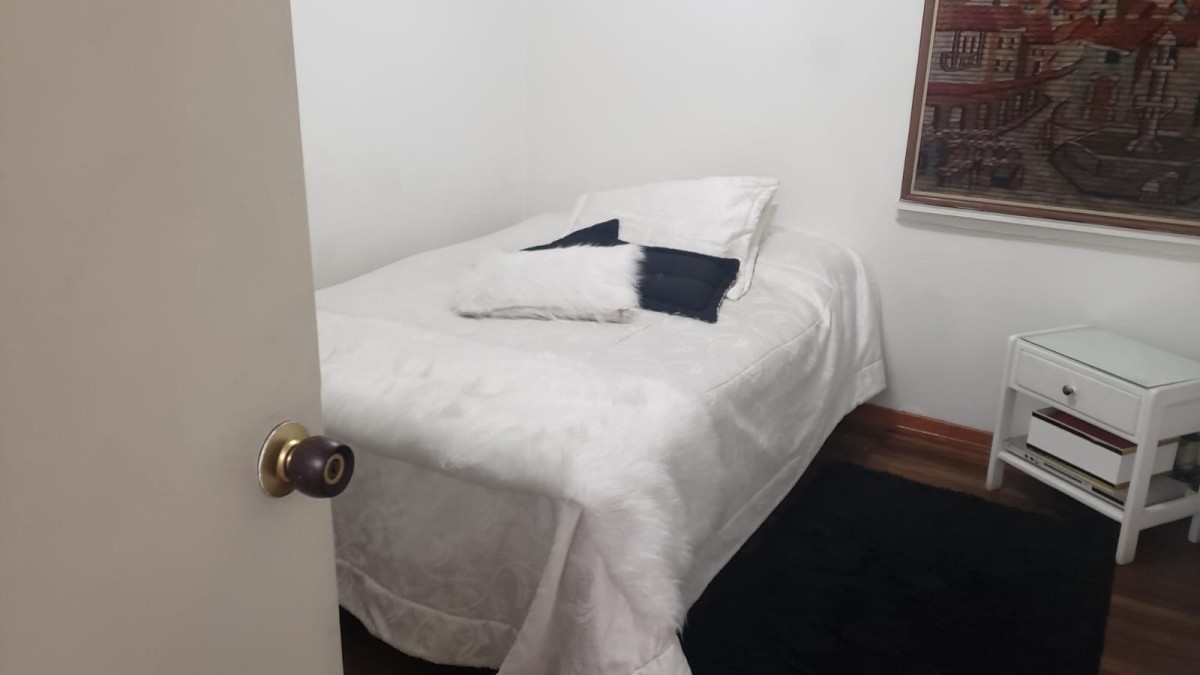 Casa en venta en Barrios Unidos, Bogotá · foto 9 de 22