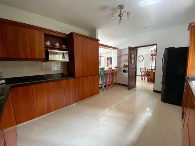 Casa de 3 alcobas en venta en Las Lomas, Medellín, 340 m² · foto 10 de 24