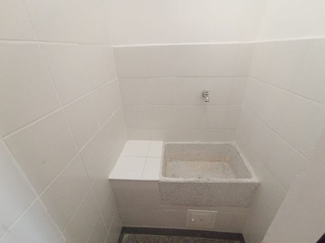 Local en arriendo en Trinidad, Medellín, 1359 m² · foto 10 de 11