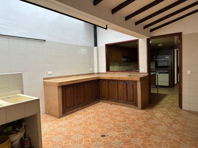Casa de 4 alcobas en venta en Santa Ana, Bogotá, 329 m² · foto 9 de 22