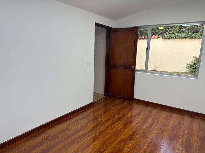 Casa de 4 alcobas en venta en Santa Ana, Bogotá, 329 m² · foto 10 de 22