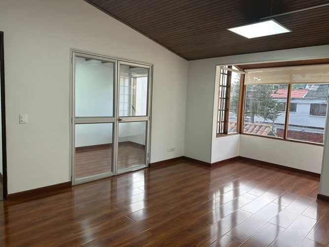 Casa de 4 alcobas en venta en Santa Ana, Bogotá, 329 m² · foto 20 de 22