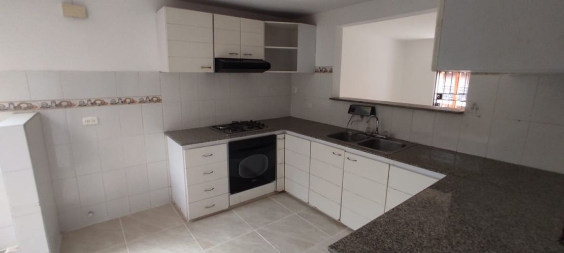 Casa de 4 alcobas en venta en Ciudad Jardin, Cali, 180 m² · foto 5 de 24