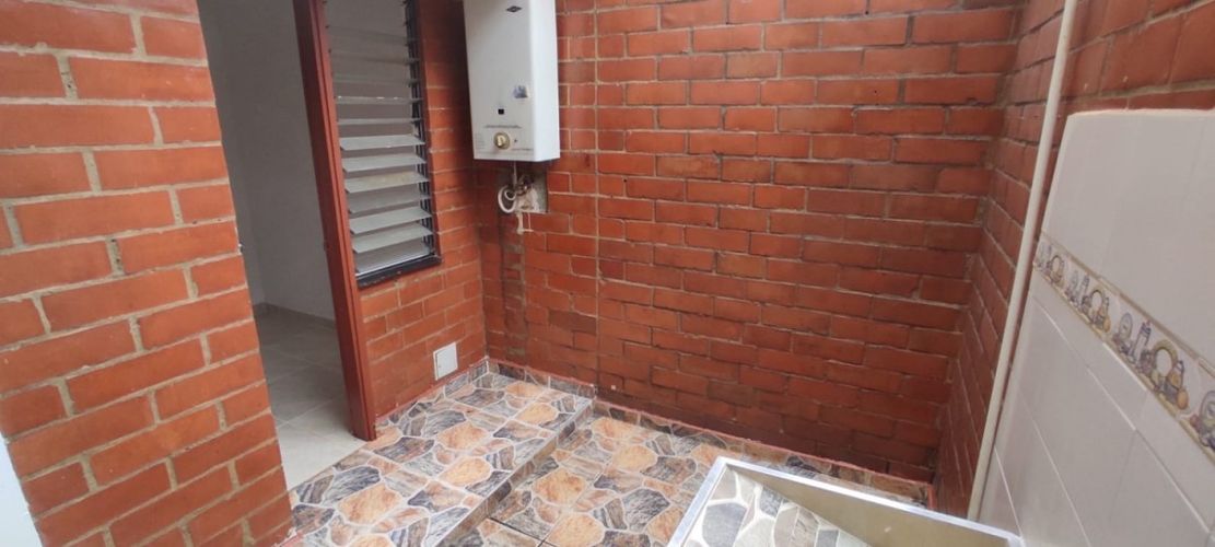 Casa de 4 alcobas en venta en Ciudad Jardin, Cali, 180 m² · foto 8 de 24
