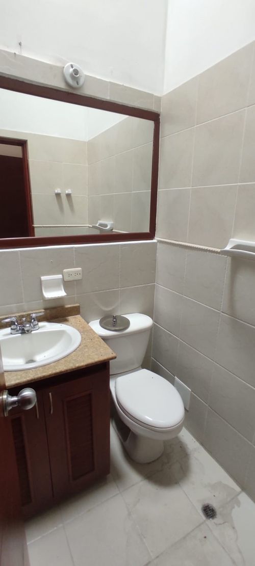 Casa de 4 alcobas en venta en Ciudad Jardin, Cali, 180 m² · foto 16 de 24