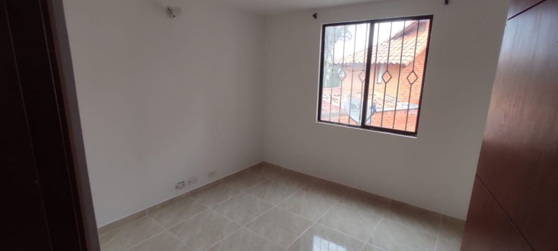 Casa de 4 alcobas en venta en Ciudad Jardin, Cali, 180 m² · foto 18 de 24