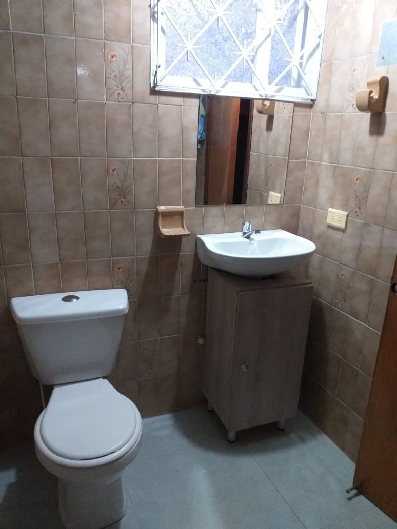 Casa en venta en Engativá, Bogotá · foto 8 de 14