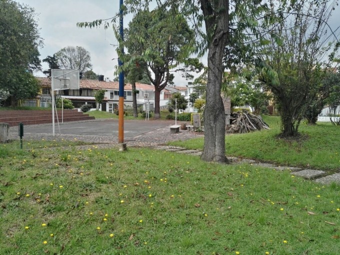 Casa en venta en Fontibon, Bogotá · foto 3 de 18