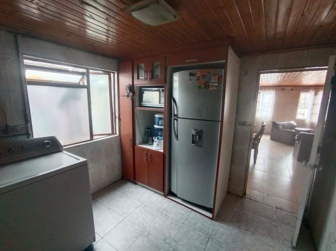 Apartamento de 4 alcobas en venta en Alqueria La Fragua Ii, Bogotá, 100 m² · foto 4 de 18