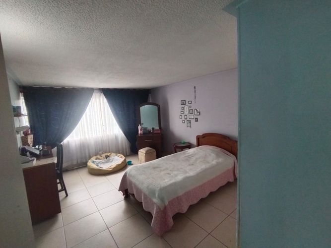 Apartamento de 4 alcobas en venta en Alqueria La Fragua Ii, Bogotá, 100 m² · foto 8 de 18