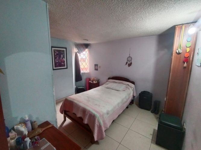 Apartamento de 4 alcobas en venta en Alqueria La Fragua Ii, Bogotá, 100 m² · foto 11 de 18