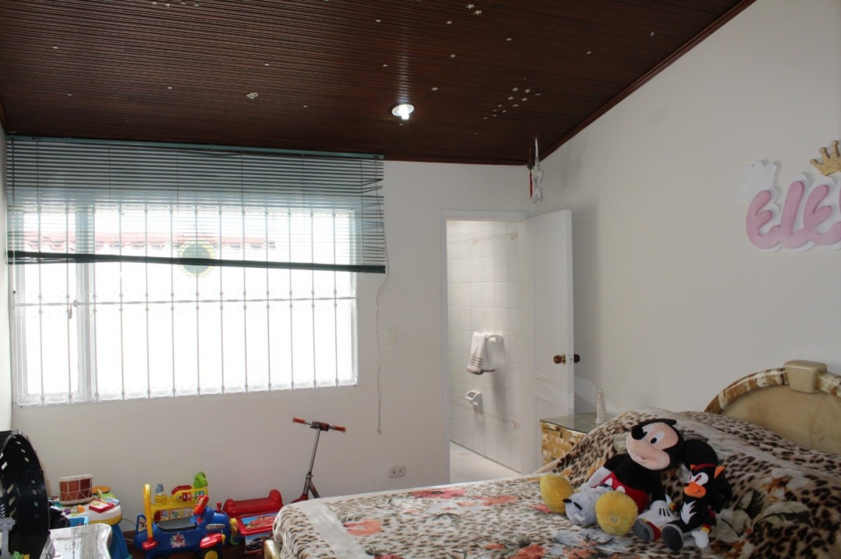 Casa en venta en Lagos De Cordoba, Bogotá · foto 11 de 24