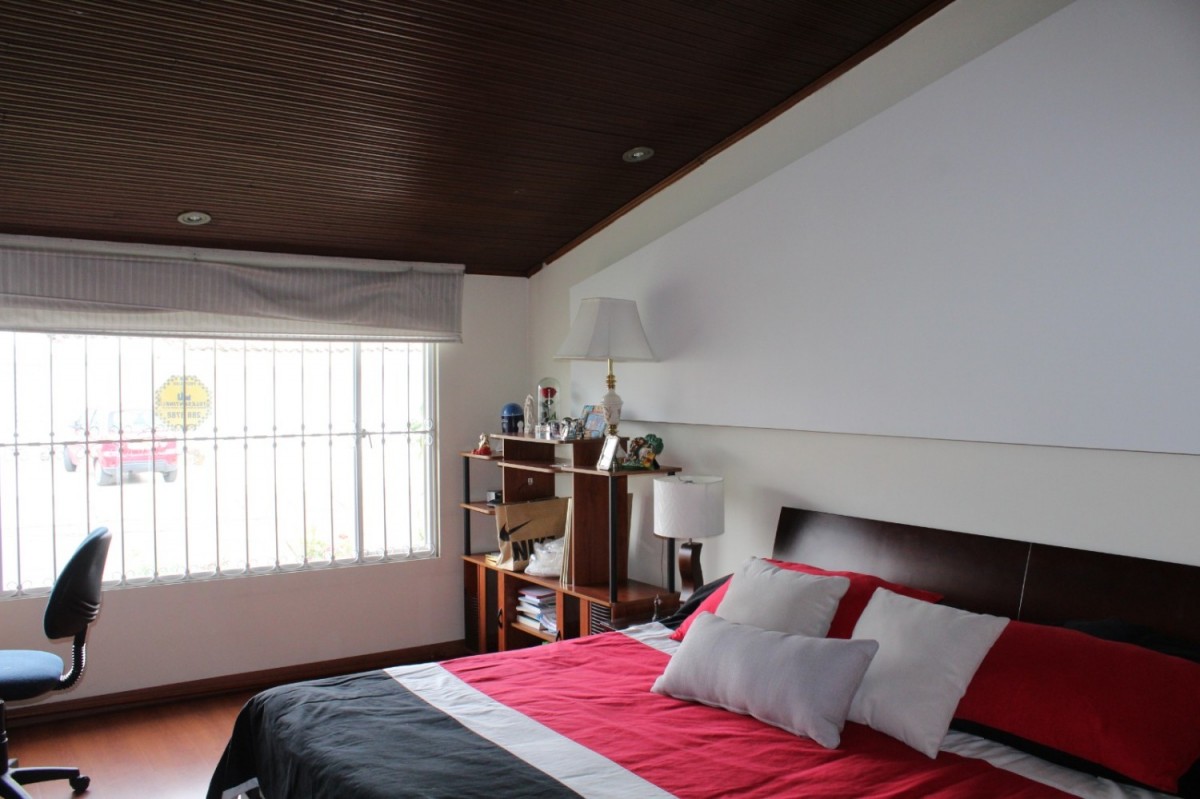 Casa en venta en Lagos De Cordoba, Bogotá · foto 18 de 24